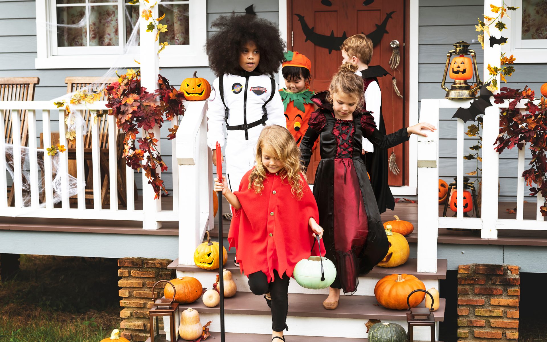 Trick Or Treat For Your Guest Goblins - Ellis DownHome